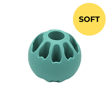 Fiboo - Piłka na smaczki dla psa Snack Fibooll Jumbo SOFT miętowa ⌀8 cm